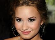 Demi Lovato también será jurado Factor