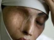 islamistas piden lanzar ácido mujeres hablen teléfono