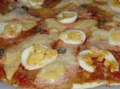 Pizza huevo duro, salmón alcaparras