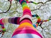 yarn bombing