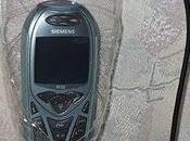 Convertimos botella vacía soporte para móvil