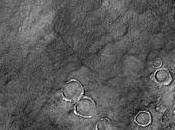Cráteres amorfos Marte