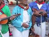 Músico Mariachi Tradicional echado pagar renta