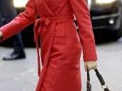 look Dña. Letizia acto Asociación Española Contra Cáncer