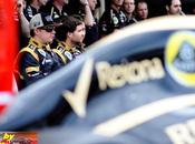 Lotus logra mundial constructores