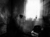 Despierto, espero, aquí, costado esta fría cam...