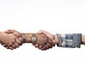 dices lavas mucho manos?