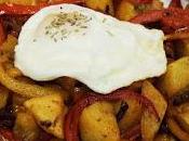 Receta patatas montón pimientos huevos