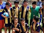 entrega copas medallas finaliza campeonato escuelas fútbol 2013