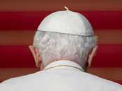 Papa Benedicto renuncia liderar Iglesia