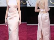 Anne Hathaway Prada alfombra roja Oscars