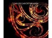 Novedad: Enlazados, Carlos Garc&iacute;a Miranda (Destino)