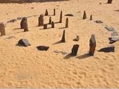 Monumento Astronómico datado 7000 años, playa Nabta, desierto Sahara