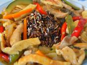 Chop-Suey Pollo Arroz Salvaje Frito