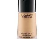 Mineralize Moisture Foundation M•A•C