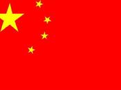 Joven China ofrece euros acompañante fútbol