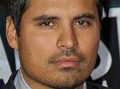 Michael Peña estará nuevo David Russell