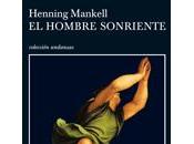 hombre sonriente Henning Mankell