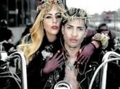Subastarán motos video Judas Lady Gaga