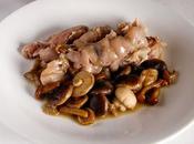 Pies cerdo setas