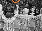 BEACH BOYS Around' vivo (Nuevo Video)