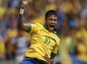 Neymar quiere Brasil "más seguro, sano honesto"