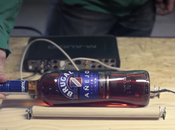 Brugal crea música botellas, cosa borrachos