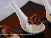 Cucharitas queso cabra olivada.