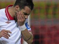 Sevilla hace oficial traspaso Negredo Manchester City