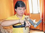 venezolano fabrica brazo para superar discapacidad