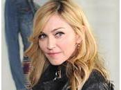 Madonna introduce hija mundo moda
