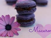 Macarons violetas chocolate negro.