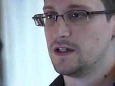Rusia concedió asilo temporal Edward Snowden