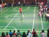 Comienza campeonato básquetbol "encestando sonrisa salesiana" natales