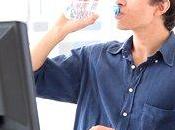 deberías tener botella agua puesto trabajo