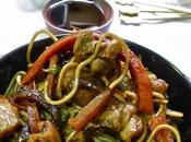 Fideos chinos pollo