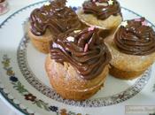 Bizcocho cupcakes) nueces, pasas,especias chocolate.