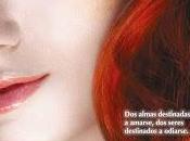 Reseña Firelight, Sophie Jordan