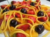 plato original: Ensalada frutas espaguetis vainilla