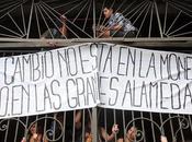 Chile: "Los cambios están Moneda, grandes alamedas", dicen estudiantes