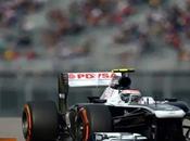 Bottas logra primeros puntos