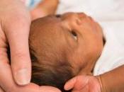 contacto físico bebé prematuro aporta beneficios pasados años
