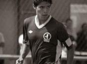 Jhonathan Calle, jugador Sub-17 peruana muere mientras entrenaba.