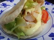 Balik Ekmek salsa yogurt hierbas provenzal