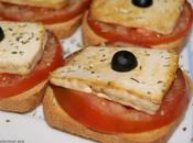 Tostadas tomate tofu