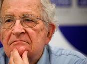 Chomsky: democracia europea camino dictadura”