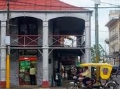 surreal simplemente real Iquitos.