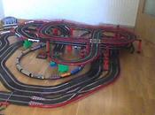 Montajes trenes slot. Circuito mixto scalextric ferrocarril.