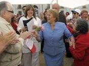 Unánime entusiasmo Michelle Bachelet frente Mujeres