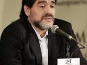Maradona cantará China beneficio lucha contra cáncer